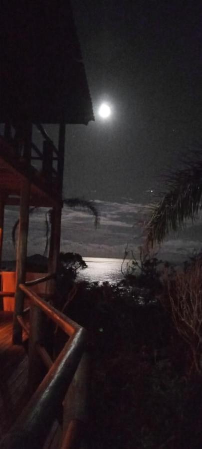 普腊亚罗萨Casa Do Morro别墅 外观 照片